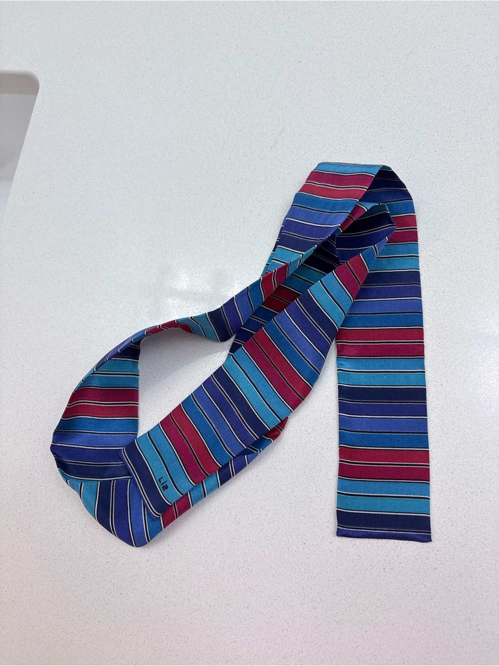Striped Blue and Red Neck Scarf Liz Claiborne silk skinny